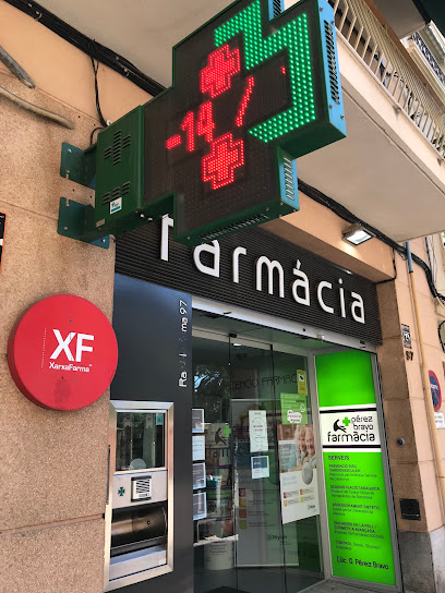 Farmacia en frente a Escuela Pía, Rambla de Salvador Samà, 97 Vilanova i la Geltrú Barcelona 