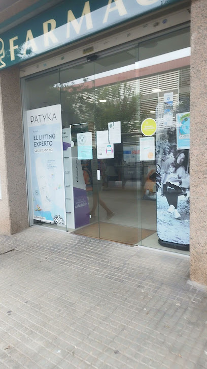 Farmacia en Av. de les Bases de Manresa, 66, 70 Manresa Barcelona 