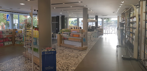 Farmacia en Carrer del Pont, 16 Corró d'Avall Barcelona 