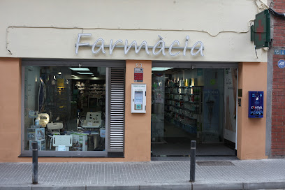 Farmacia en Carrer de Colom, 91-93 Olesa de Montserrat Barcelona 