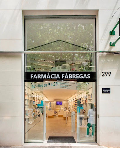 Farmàcia Fàbregas - Farmacia Sabadell  08203