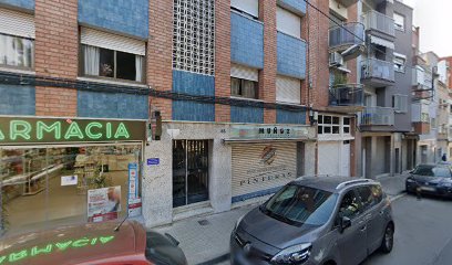 Farmacia en Carrer de Joan Fernàndez i Comas, 46, 48 Cornellà de Llobregat Barcelona 